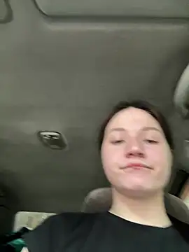 horny_milkis' Live XXX Chat