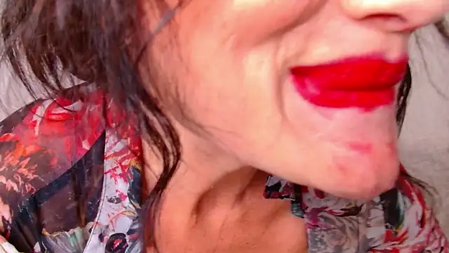 ms_afrodita's Live XXX Chat