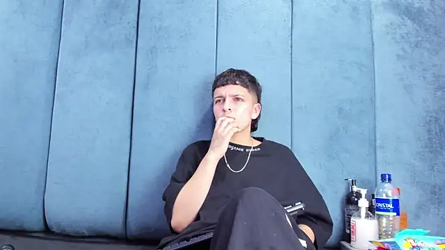 Megan_Thompson_n Live XXX chat