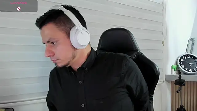 Rick_Adams – Naživo XXX chat