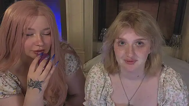 ELLIEJAY Live XXX Chat