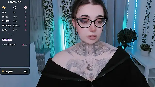 Chat XXX en directo de Dixi_Pixi_