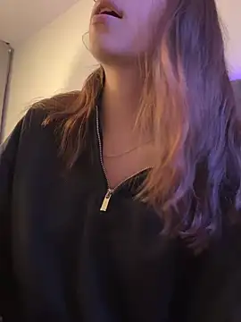 Dirty-Bunnyyy live XXX chat