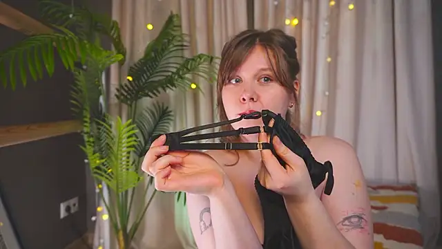 Sense_Of_Rosemary's Live XXX Chat