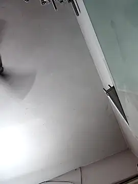 wtfyashu98 Adlı Modelin Canlı XXX Sohbeti