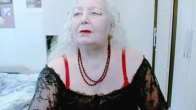 GrannyAlisa's Webcam Show