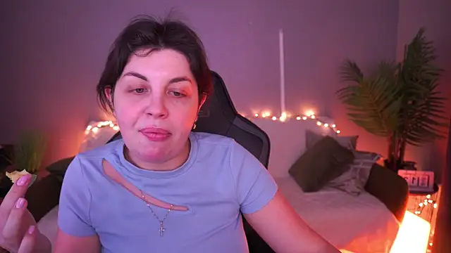 MirandaWong 现场XXX聊天