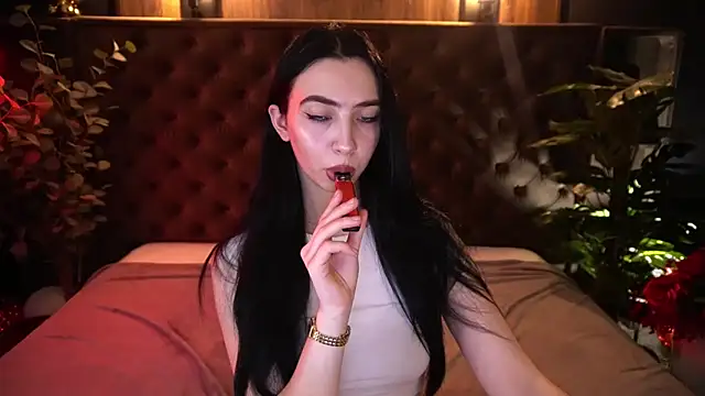 دردشة WildKittenX_ الجنسية المباشرة