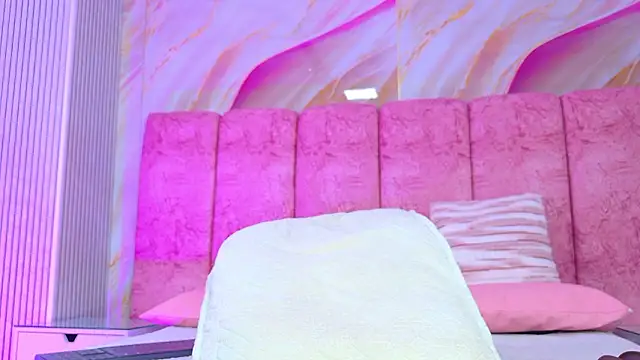 دردشة emmacurvy الجنسية المباشرة