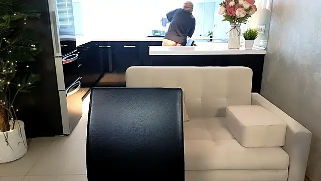 Chat +18 de Mira_Mermayd ao vivo