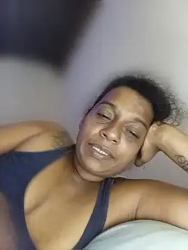 MiZzCreator – Naživo XXX chat