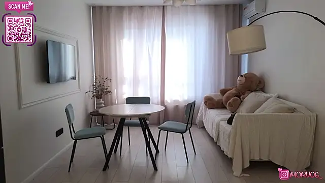 Chatroom XXX en direct de delorathecookiee