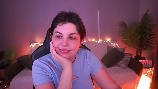 MirandaWong Chat XXX live