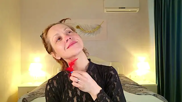 LioraWeiss Chat XXX live