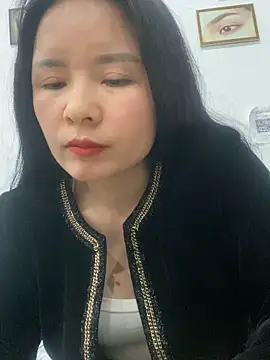 Chat XXX en directo de Ivy_Trix2