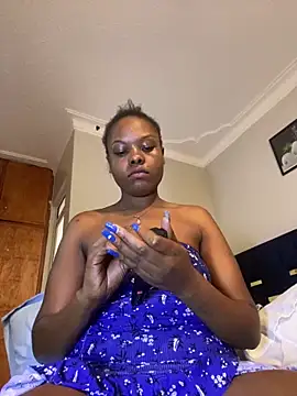 Chatroom XXX en direct de Dellah27