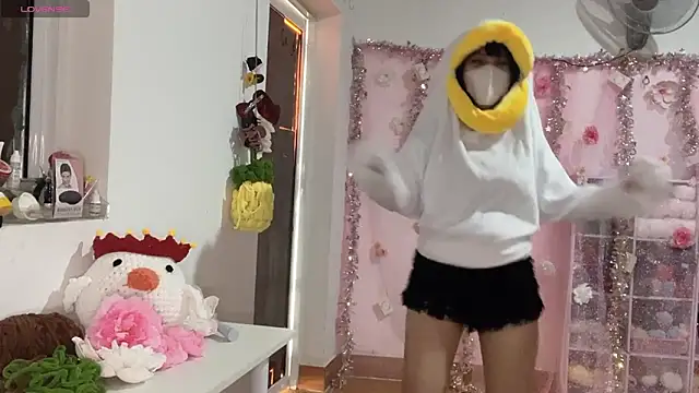 Tieu-May's Live XXX Chat