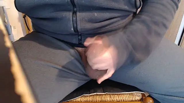 italian_mach Chat XXX live