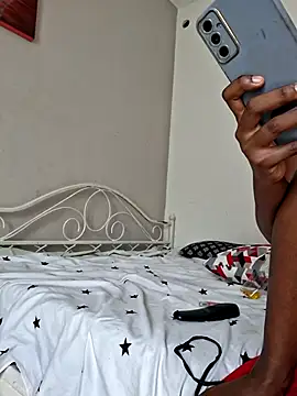 Kamdollie live XXX chat