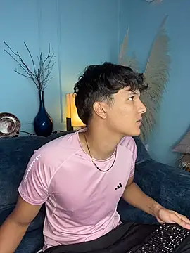 Show de Leo_Savage_ na webcam