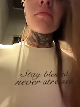 KishaMur: απευθείας συνομιλία ΧΧΧ