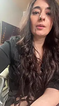 Chat XXX ao vivo de Curvy_bigtitts