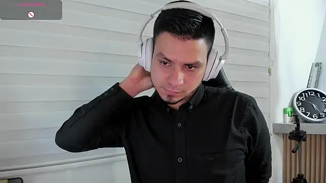 Rick_Adams – Naživo XXX chat