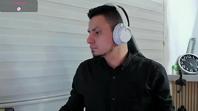 Rick_Adams' Live XXX Chat