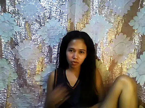 PinaySkinnyGirl: онлайн-секс-чат