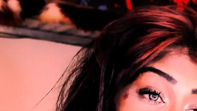 Czat XXX na żywo – indian_dreamgirl