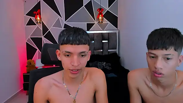 Juan_Nd_Steven Adlı Modelin Canlı XXX Sohbeti
