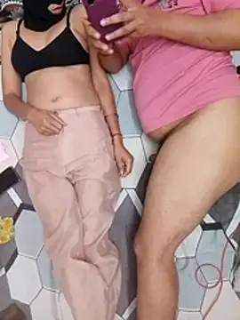 Indian_couple_21_24 Webcam Show