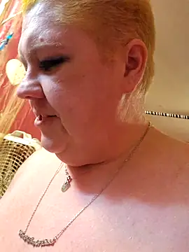 violentviolet68's Live XXX Chat