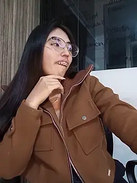 Valk_submissive Live XXX-Chat