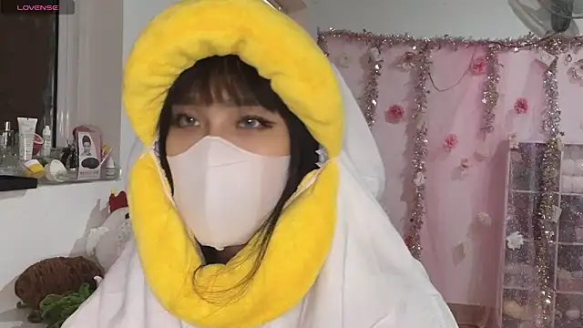 Tieu-May Live XXX-Chat