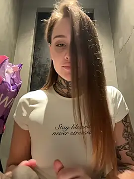 KishaMur Live XXX-Chat