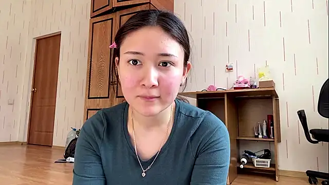 Chat XXX en directo de YourMiIa