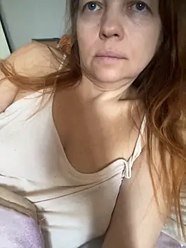 Suzanele 即時 XXX 聊天