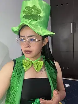 Anni_Rose Show in webcam