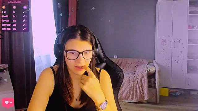 MollyLollipop: онлайн-секс-чат