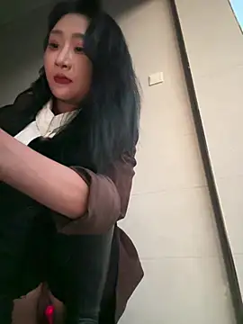 so-lingerのライブXXXチャット