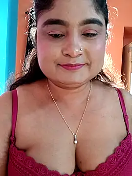 hornyriyanka's Webcam Show