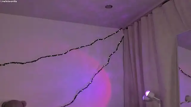 Leila_VanillaのライブXXXチャット