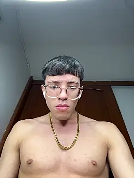 ArthurDavies_ লাইভ XXX চ্যাট