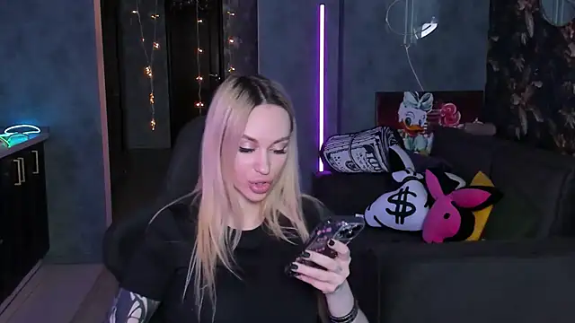 Blckmirrorr 现场XXX聊天