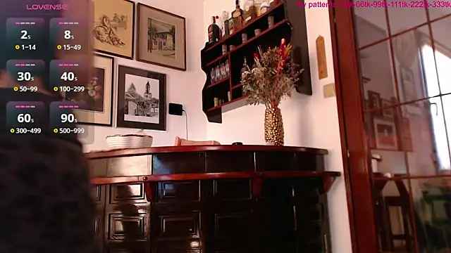 MagdalenaMercedesのライブXXXチャット