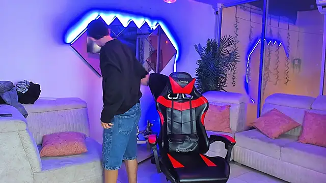 Houseofwarrios: онлайн-секс-чат