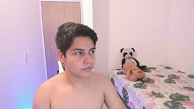 Webkamerová show Asta_YunoXXX