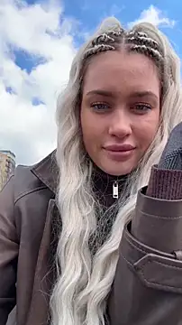 KikiWatson Obrolan Langsung XXX