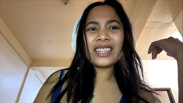 DavinaKilness 即時 XXX 聊天